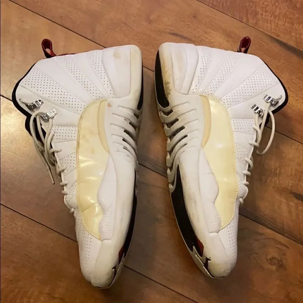 Jordan XII Retro Rising Sun - Size 11.5 - Picture 4 of 8